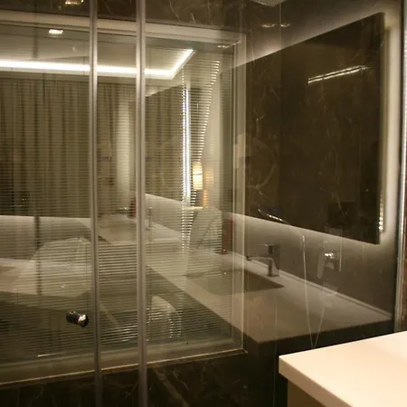 Temenos Luxury & 4*