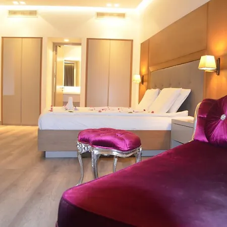 Temenos Luxury &