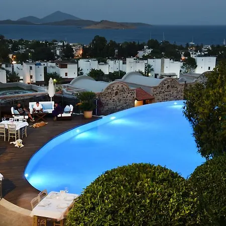 מלון Temenos Luxury & אורטקנט