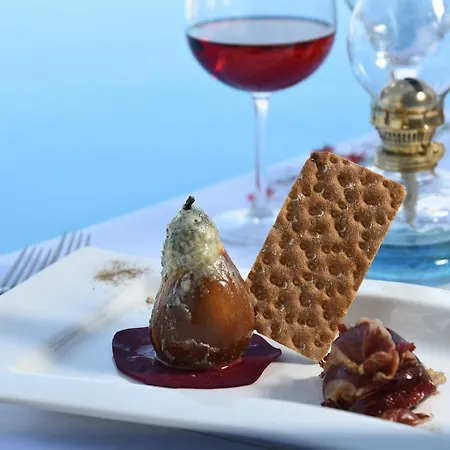 מלון Temenos Luxury &