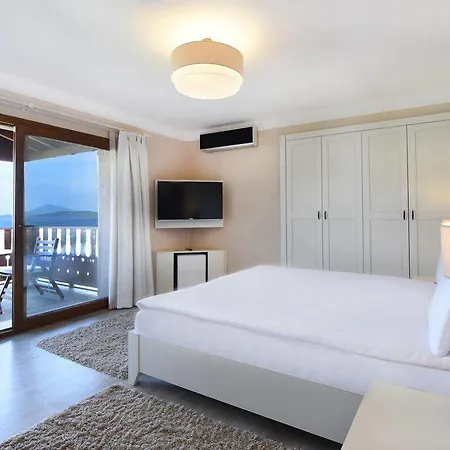 Hotel Temenos Luxury &