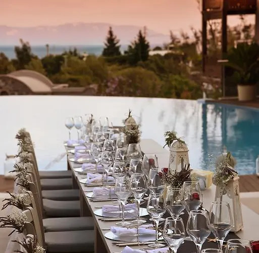 Temenos Luxury & Hotel