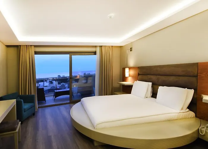 Hotel Temenos Luxury & 4*