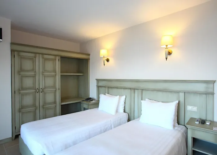 Temenos Luxury & 4* Ortakent