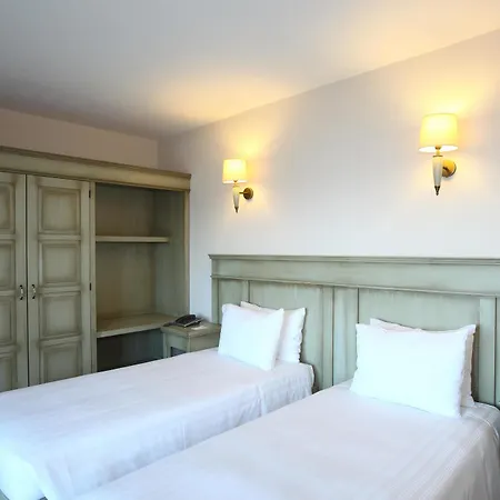 Temenos Luxury & 4* オータキャンツ
