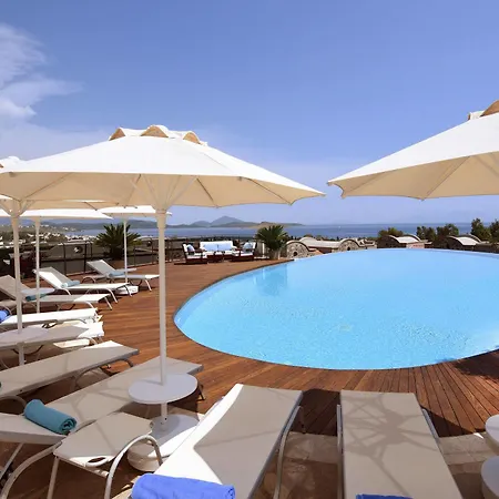 호텔 Temenos Luxury & 4*