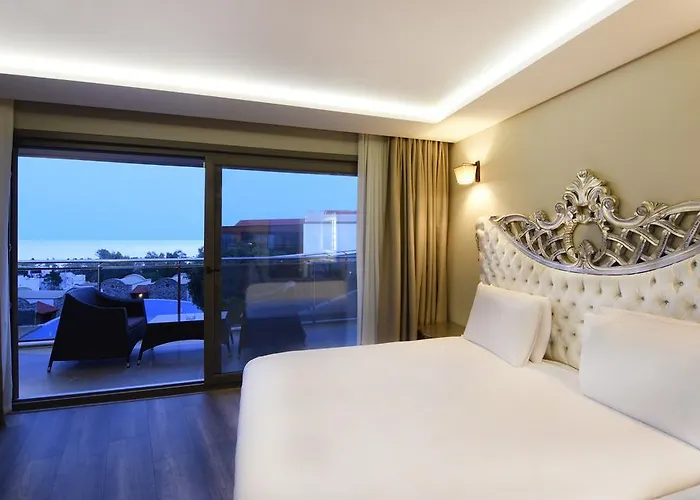 Temenos Luxury & Otel Ortakent