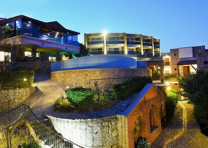 Otel Temenos Luxury & 4*